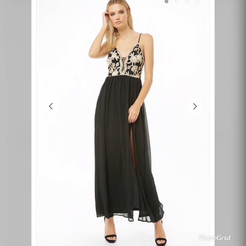 🆕 Embroidered Bodice Gown